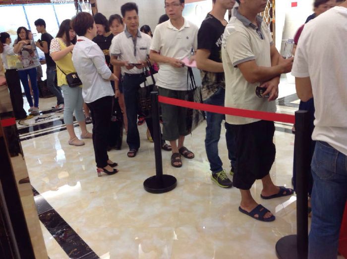 汕頭91视频网址入口陶瓷磚91视频软件免费下载旗艦店開業現場